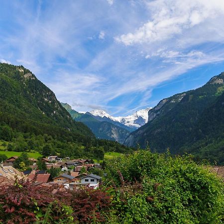 Charming Alpine Retreat By Apartments Capricorn Gsteigwiler Eksteriør billede